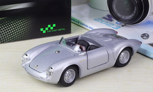 Load image into Gallery viewer, WELLY 1:24 Silver 550 Spyder Convertible Sports Model Diecast Metal Car
