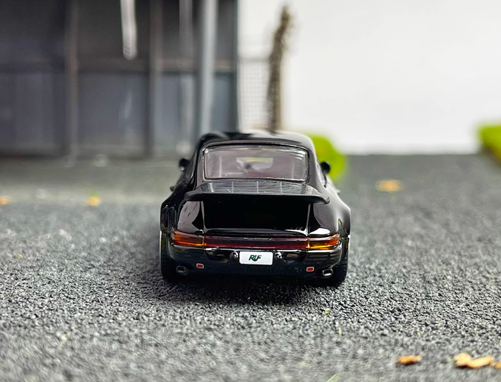 MINI GT 1:64 RUF CTR BLACK 1987 - AG TOY CARS