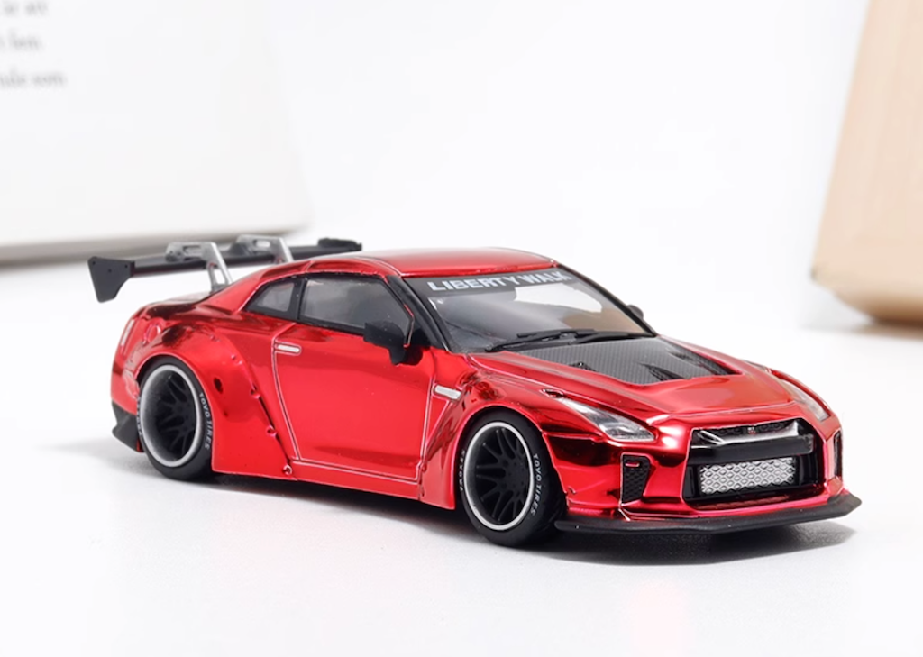 MC 1:64 Red JDM Skyline GTR LB R35 Racing Sports Model Diecast Metal Car New Collection