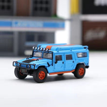 Load image into Gallery viewer, Master 1:64 H1 Blue Gulf SUV Off Road Model Diecast Metal Car
