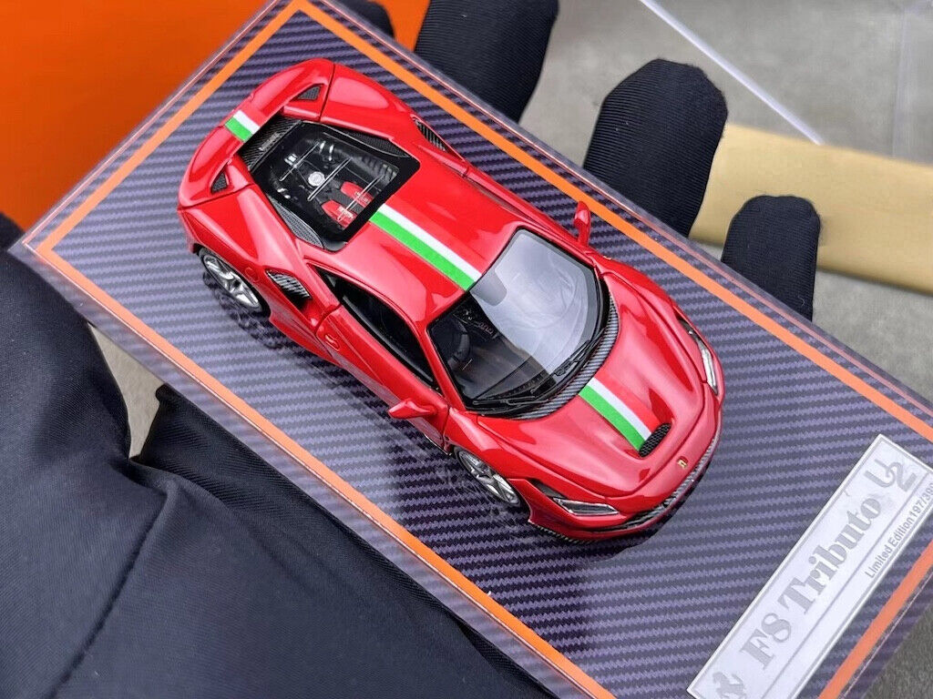 U2 1:64 Red F8 Tributo Super Racing Sports Model Diecast Resin Car 