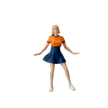 Load image into Gallery viewer, 1:64 Painted Figure Mini Model Miniature Resin Diorama Dancing Girl Shouting Boy New Scene
