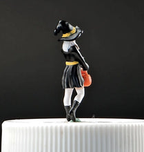 Load image into Gallery viewer, 1:64 Painted Figure Mini Model Miniature Resin Diorama Sand Halloween Witch Girl
