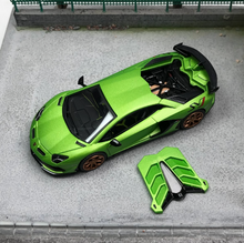 Load image into Gallery viewer, HH 1:64 Green Sian Aventador SVJ Racing Sports Model Diecast Metal Car New
