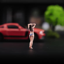 Load image into Gallery viewer, 1:64 Painted Figure Model Miniature Resin Diorama Sand Toy Purple Bikini Girl New
