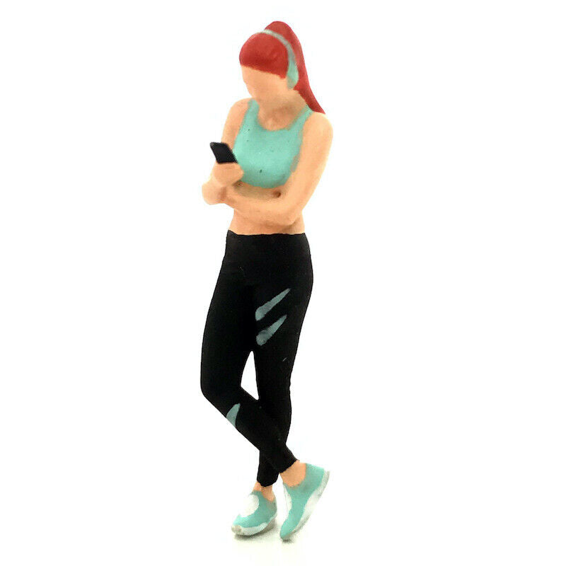 1:64 Painted Figure Mini Model Miniature Resin Diorama Lady Headset Gym Sports