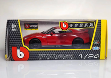 Load image into Gallery viewer, Bburago 1:24 Red JDM 2017 GTR R35 Racing Sports Model Diecast Metal Car New Collection
