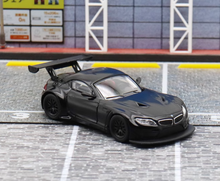 Load image into Gallery viewer, Maxwell 1:64 Black Z4 GT3 Racing Sports Model Diecast Metal Car New Collection
