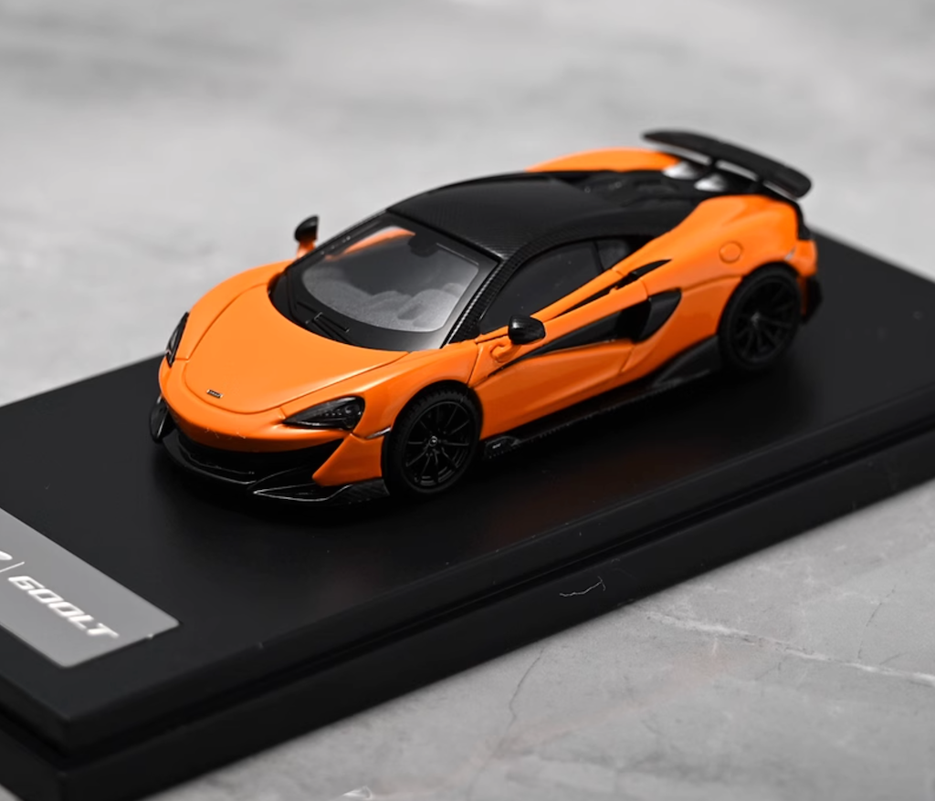 LCD 1:64 Orange Mclaren 600LT Racing Sports Model Diecast Metal Car New Collection