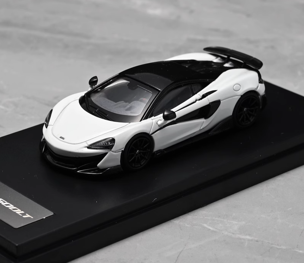 LCD 1:64 White Mclaren 600LT Racing Sports Model Diecast Metal Car New Collection