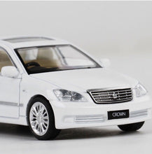 Load image into Gallery viewer, JKM 1:64 White JDM 2007 Crown 12 VII Sedan Sports Model Metal Diecast Car New
