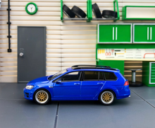 Load image into Gallery viewer, Zoom 1:64 VW Golf 7R VII Wagon Roof Bike Box Sport Model Diecast Metal Car New
