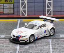 Load image into Gallery viewer, Maxwell 1:64 White Z4 GT3 Racing #1 Sports Model Diecast Metal Car New Collection
