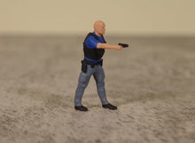 Load image into Gallery viewer, 1:64 Painted Unpainted Figure Model Miniature Resin Diorama Sand Armed Patrol New Scene
