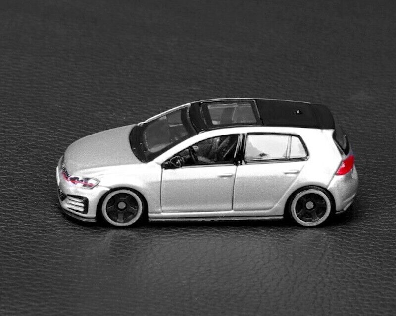 Bburago 1:64 Scale VOLKSWAGEN GOLF GTI Miniature Alloy Car Model Diecast  Vehicle Replica Collection Toy For Boy Gifts - AliExpress