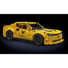 Load image into Gallery viewer, 736PCS MOC Technic Speed Pull Back Bumblebee Camaro Racing Sports Car Model Toy Building Block Brick Gift Kids DIY Compatible Lego
