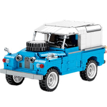 Load image into Gallery viewer, 731PCS Technic Vintage Classic Defender Off Road SUV Car Model Toy Building Block Brick Gift Set Kids Compatible Lego
