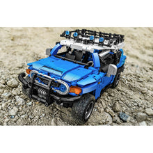 Load image into Gallery viewer, 999PCS MOC Technic FJ Cruiser SUV Off Road Car Model Building Block Brick Toy Gift Set Kids New Compatible With LEGO
