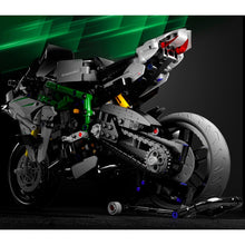 Load image into Gallery viewer, 858PCS Technic MOC Kawasaki Ninja Motorcycle Motor Bike Model Toy Building Block Brick Gift Kids Compatible Lego
