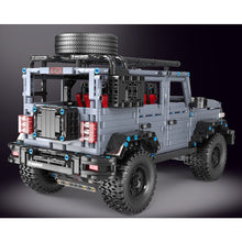 Load image into Gallery viewer, 2860PCS MOC Technic Tank 300 Off Road Jeep SUV Car Model Toy Building Block Brick Gift Kids Compatible Lego
