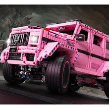 Load image into Gallery viewer, 2829PCS MOC Large Static Technic Pink G Class 6x6 G63 SUV Off Road Car Model Toy Building Block Brick Gift Kids Compatible Lego 1:8
